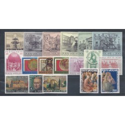 1975 VATICANO VATICAN CITY...