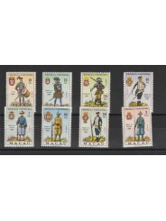 1966 MACAO MACAU SERIE ARMI E UNIFORMI PORTOGHESI 8 VALORI NUOVI MNH MF19924