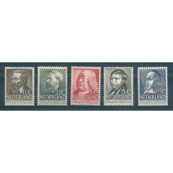 1939 OLANDA NEDERLAND SERIE BENEFICENZA ILLUSTRI 5 VALORI MLH MF16155