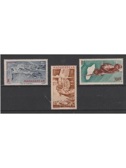 MADAGASCAR 1946 POSTA AEREA...