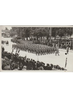 CARTOLINA PARATA MILITARE...