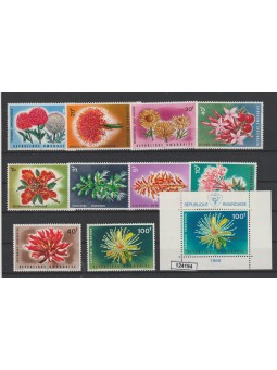 RUANDA 1966 FLORA FIORI 10...