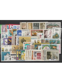 RUSSIA LOTTO 60 FRANCOBOLLI...