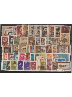 RUSSIA LOTTO 50 FRANCOBOLLI...