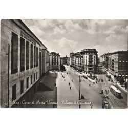 CARTOLINA LOMBARDIA MILANO C.SO VITTORIA PALAZZO GIUSTIZIA VIAGGIATA MF82026