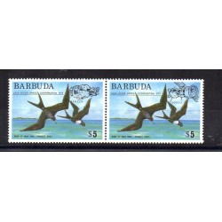 BARBUDA 1975 COOPERAZIONE SPAZIALE USA-URSS APOLLO SOYUZ 2 V MNH MF28922